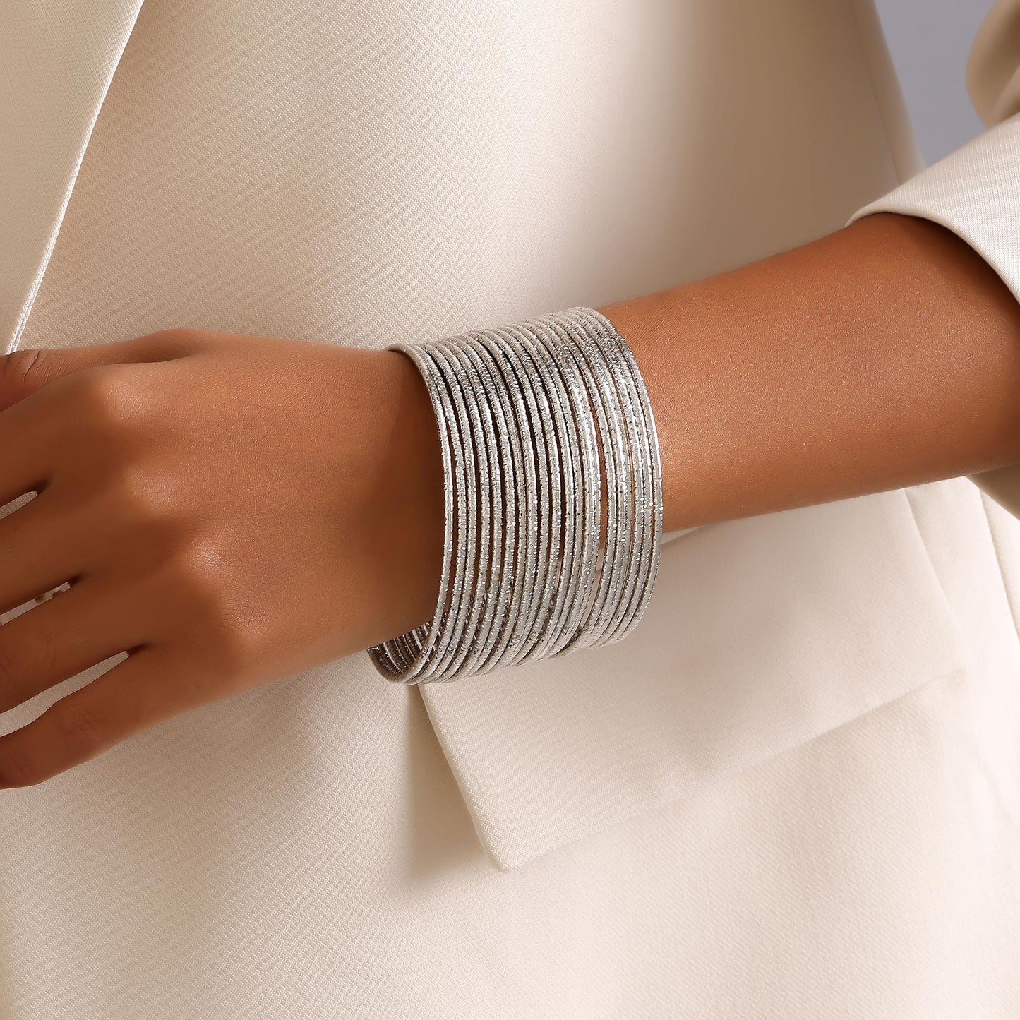 AYWFCBF Silver Bangle Bracelets for Women, 17 Pcs Boho Stackable Indian Bangles Multi Layer Textured Chunky Bracelets Jewelry Set for Women