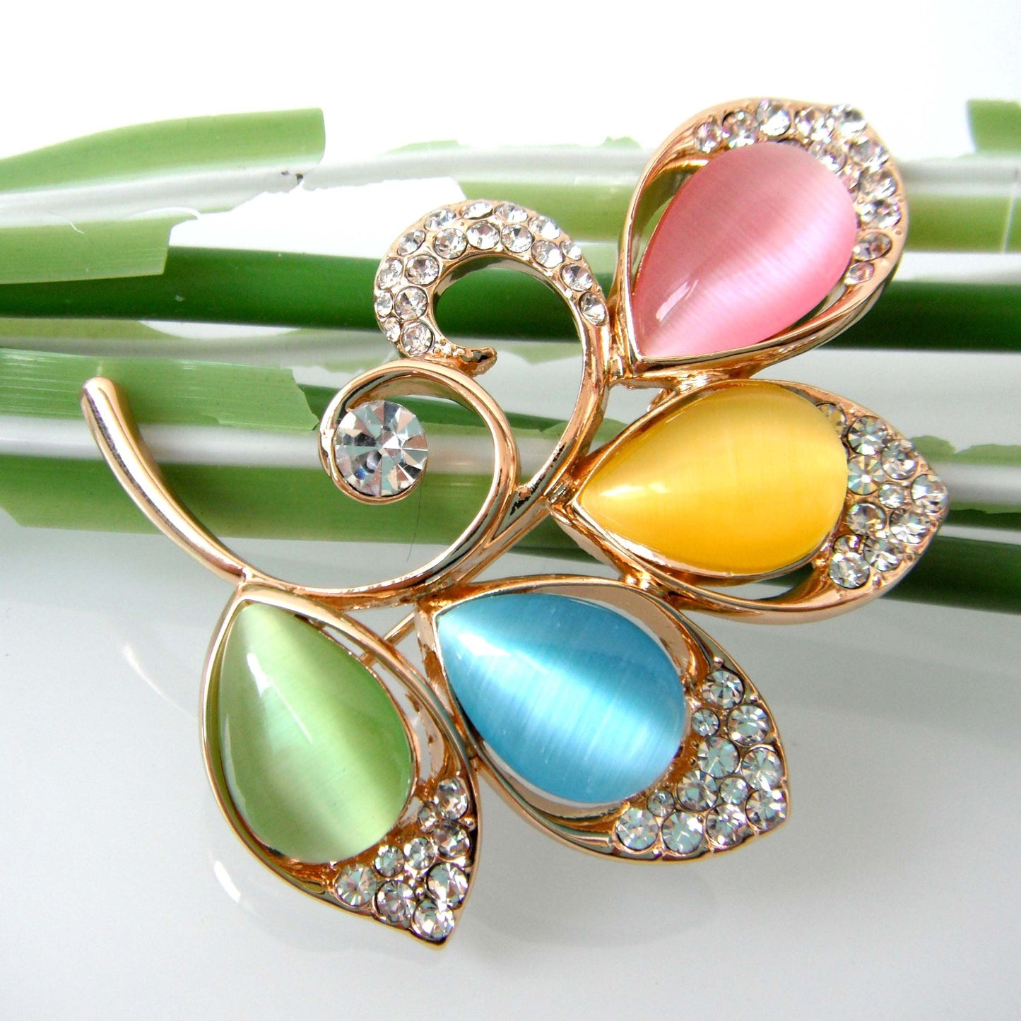 Navachi 18k Gold Plated Colorful Created-Opal Crystal Branches Leaves Az8034b Brooch Pins