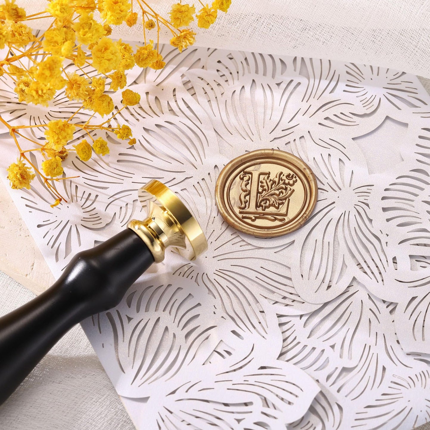Yoption Traditional Initial Alphabet Wax Seal Stamp with 120 Antique Gold Wax Seal Beads Kit for Wedding Engagement Party Invitation Envelope Christmas Gift Wrap - Letter L