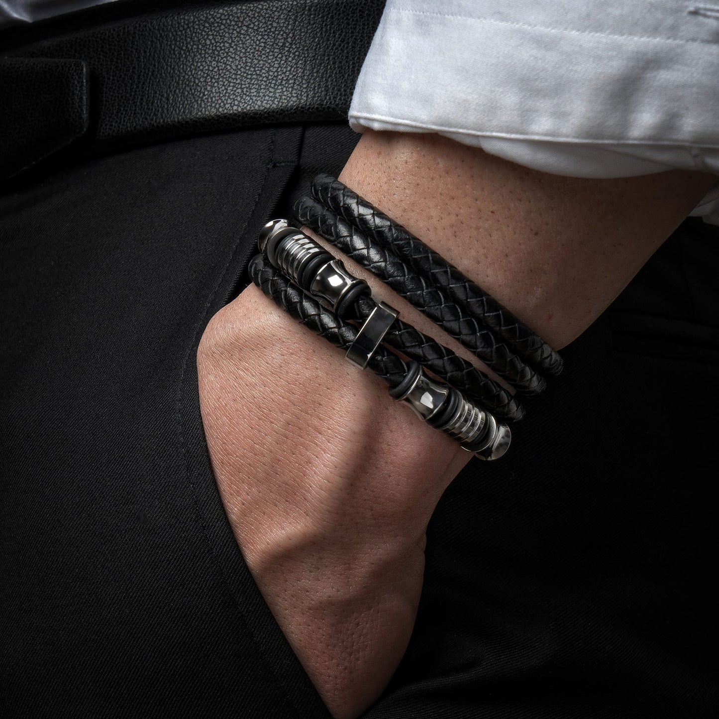 SERASAR Mens Silver Bracelets 17cm Bracelet Men Gift Box Genuine Leather Cowhide Braided Magnetic Clasp Multi Layer Wrap Rope Man Mans Male Band Jewelry Magnet Accessories