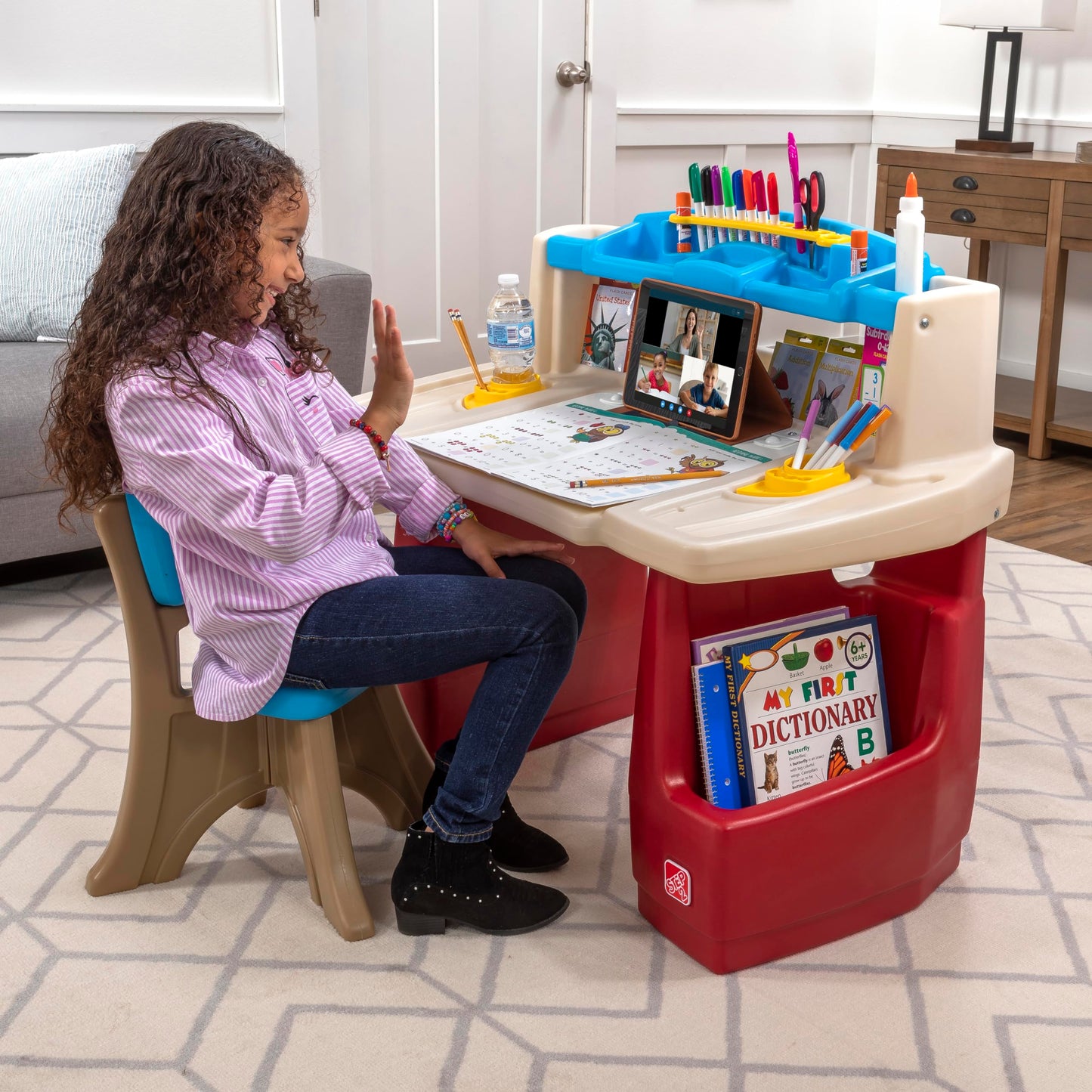 Step2 Deluxe Art Master Desk, Kids Activity Table & Chair, Arts & Crafts Desk, Made of Durable Plastic, For Toddlers 3+ Years Old