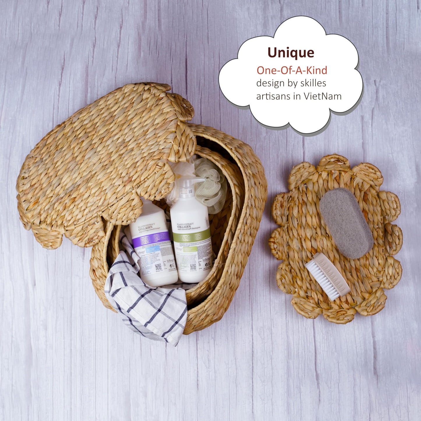 LUSYDECO Set of 2 Wicker Storage Baskets with Lid, Rattan Basket Decorative Boxes, Woven Storage Box Hyacinth Basket with Lids, Small Scalloped Edge Wicker Baskets with Lids
