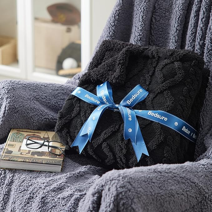 Bedsure Sherpa Fleece Blanket Twin Size for Bed - GentleSoft Fluffy & Cozy Cable Jacquard Tufted for Women Gift, Thick and Warm Blankets for Winter, Black, 60x80 Inches