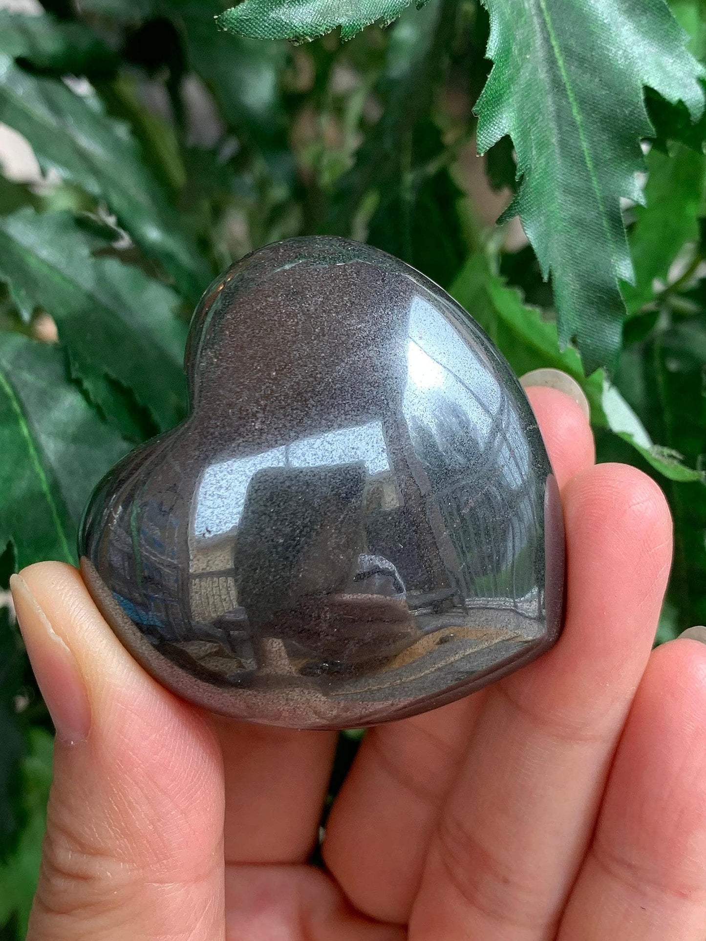 GAF TREASURES Hematite Heart Crystal, Gray, 1.75" - 2" (45mm - 50mm), 4-5 oz, 126.75 Carats, SI1-SI2 Clarity, Untreated