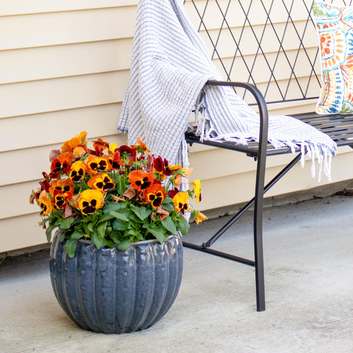 Sunnydaze 13.5" Fluted Ceramic Plant Pot - Features 1 Drainage Hole - 1.94 Gal Soil Capacity - Black Mist