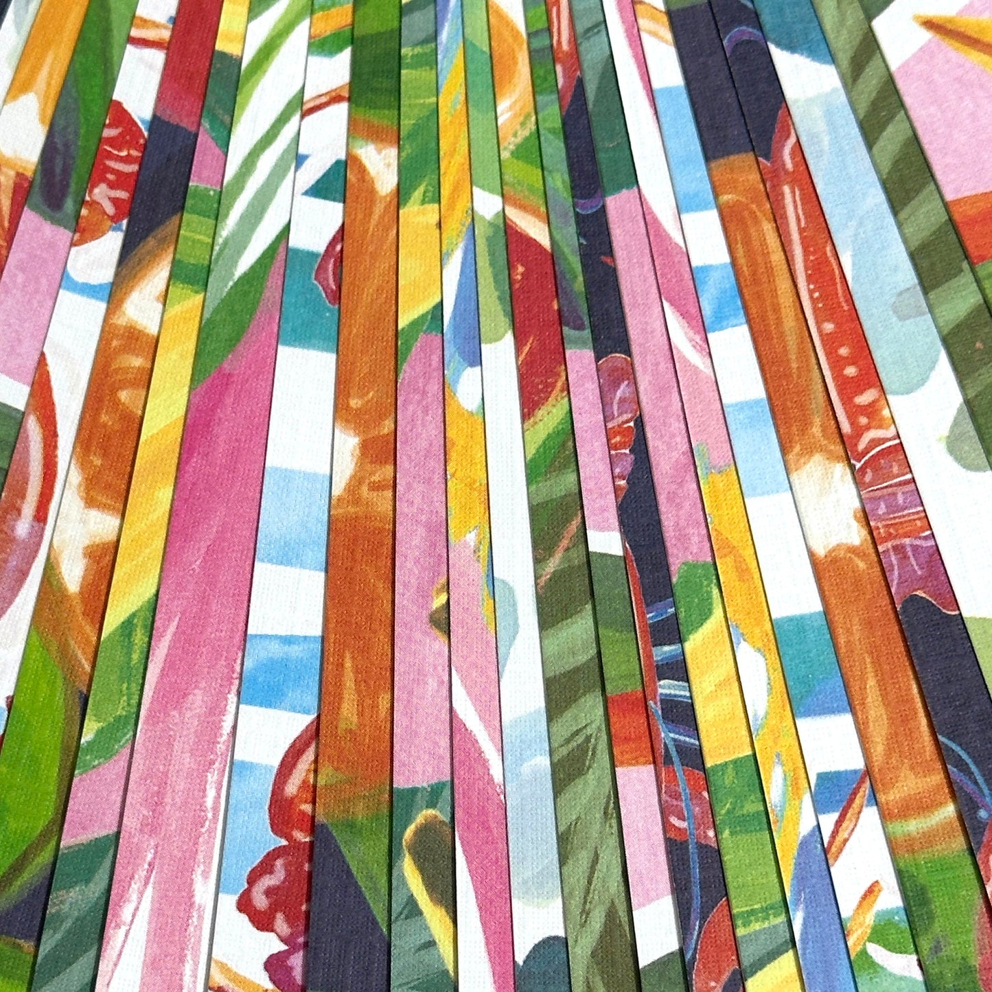 Paper Strips Multi Size Pack Includes 1", 3/4", and 1/2" Wide Triangle Shape Strips to Make Paper Beads (144-Strips-Multi)