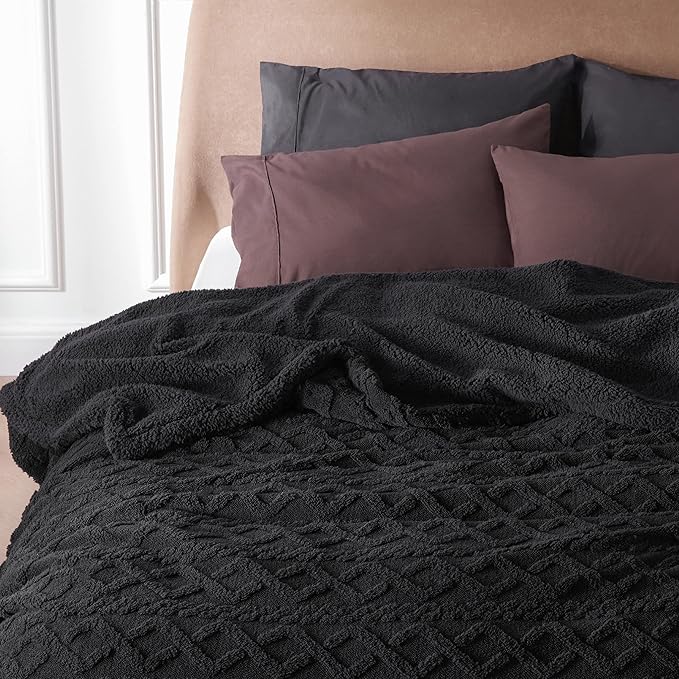 Bedsure Sherpa Fleece Throw Blanket for Couch - GentleSoft Fluffy & Cozy Cable Jacquard Tufted Throw for Women Gift, Thick and Warm Blankets for Winter, Black, 50x60 Inches