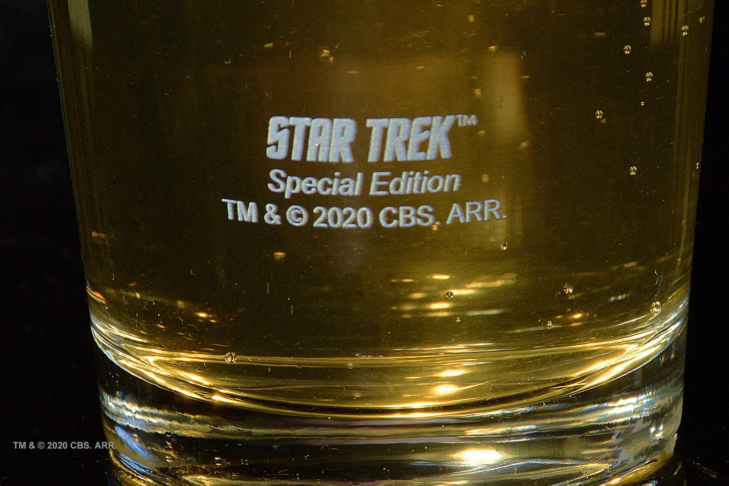 STAR TREK Warrior Printed Pint & Stemless Wine Glass Set - Officially Licensed, Premium Quality, Handcrafted Glassware - A Collectible Gift for Series Lovers, Birthdays, & Special Occasions