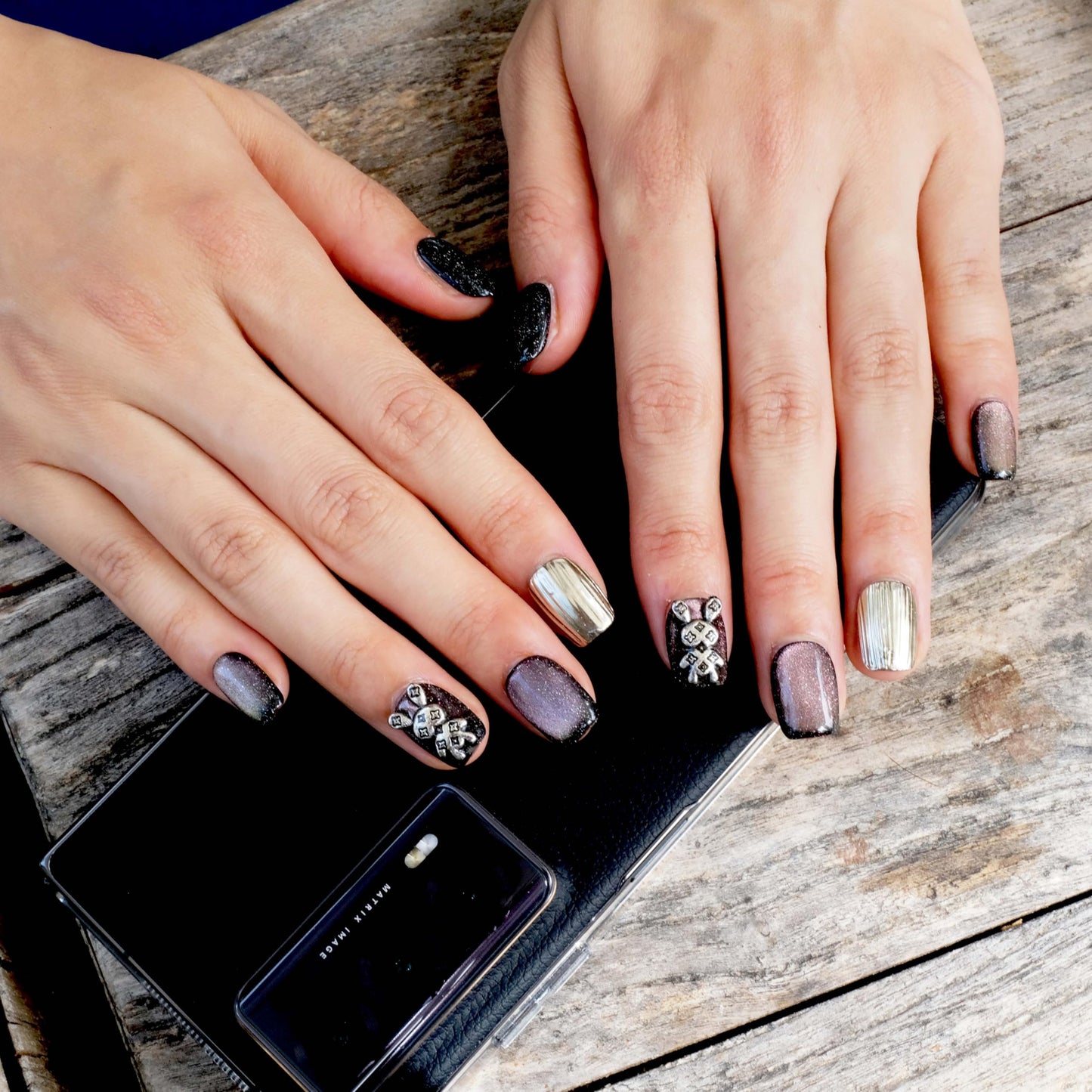 [GLORS] Purely Handmade Press On Nails | Purple Gold Bunny Cat-Eye Fake False Nail | Salon Quality Cute & Cool Short Nails in Square shape, 10 pieces (XS, SS)