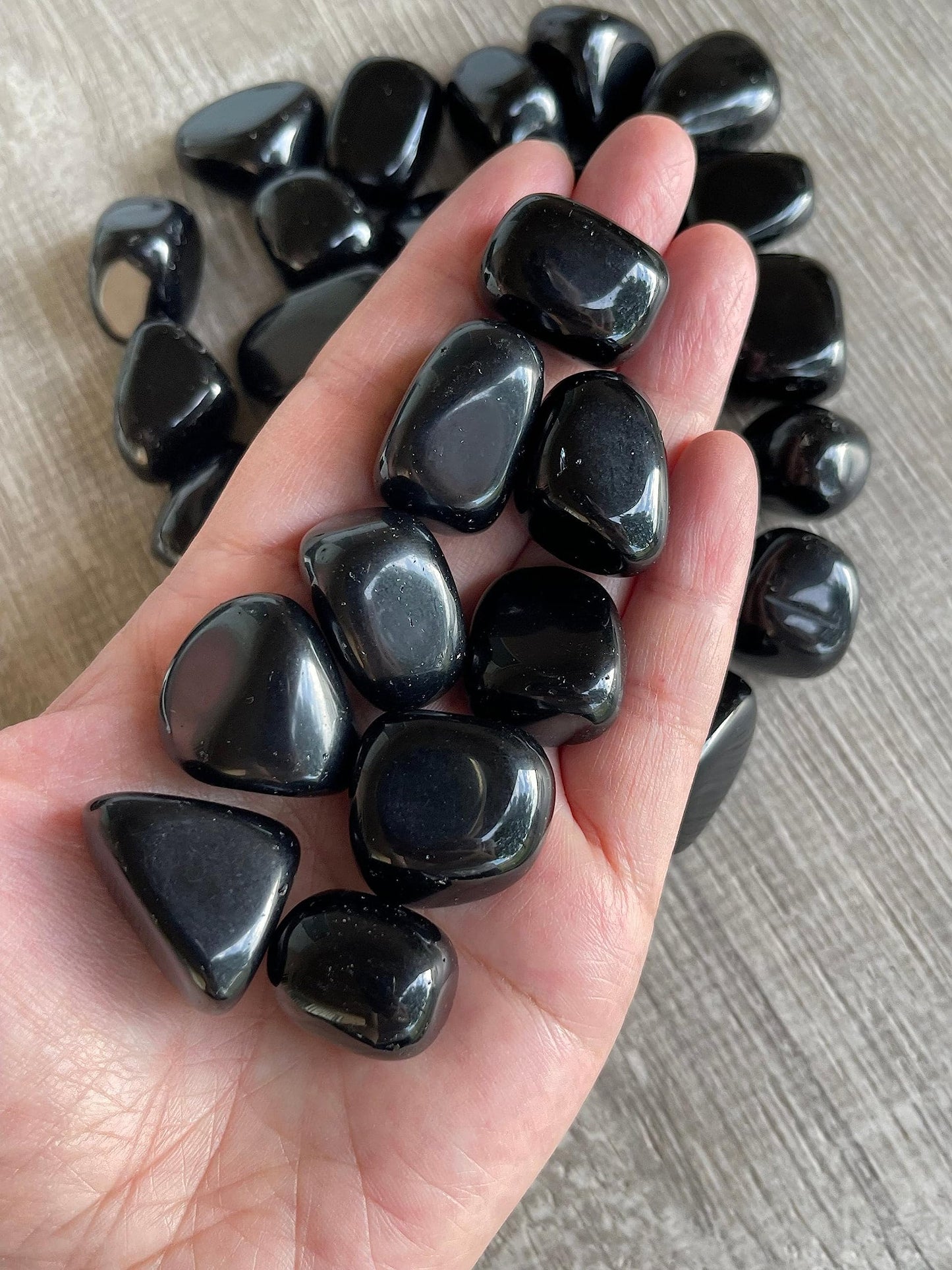 GAF TREASURES 5 Pcs Black Obsidian Tumbled Stones, Polished Black Obsidian Stone, Black Obsidian Healing Crystals (Black Obsidian)