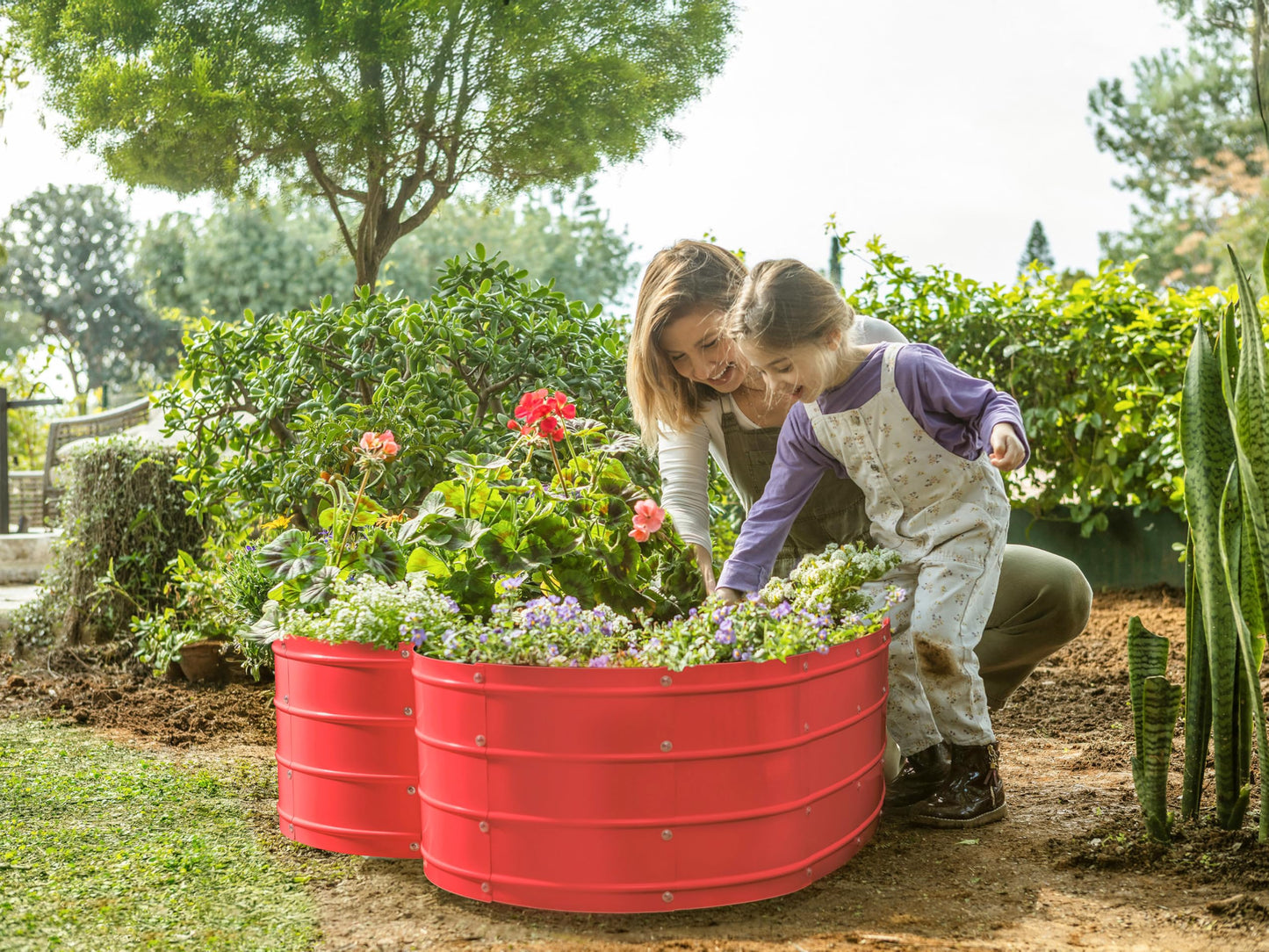 Plant & Plot Galvanized Raised Garden Beds Outdoor // Planter Raised Beds for Gardening, Vegetables, Flowers // Large Metal Garden Box (Red) // Tool-Free Assembly