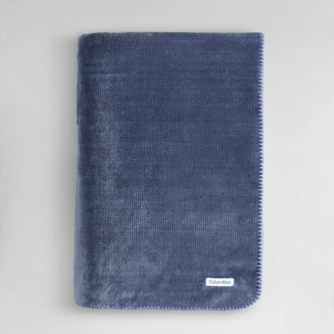 Calvin Klein - King Blanket, Super Soft Plush Bedding, Luxury Bed Blanket, Oeko-Tex Certified (Modern Reversible Solid Blue, King)