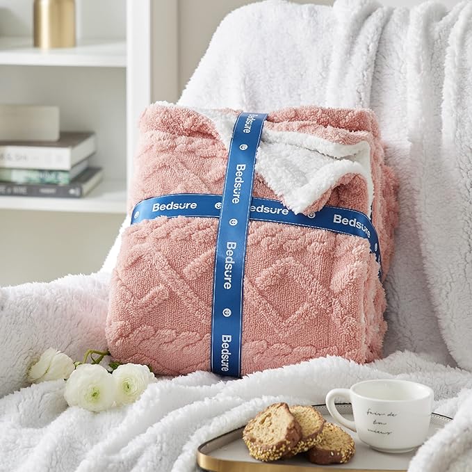 Bedsure Sherpa Fleece Throw Blanket for Couch - GentleSoft Fluffy & Cozy Cable Jacquard Tufted Throw for Women Gift, Thick and Warm Blankets for Winter, Pink, 50x60 Inches