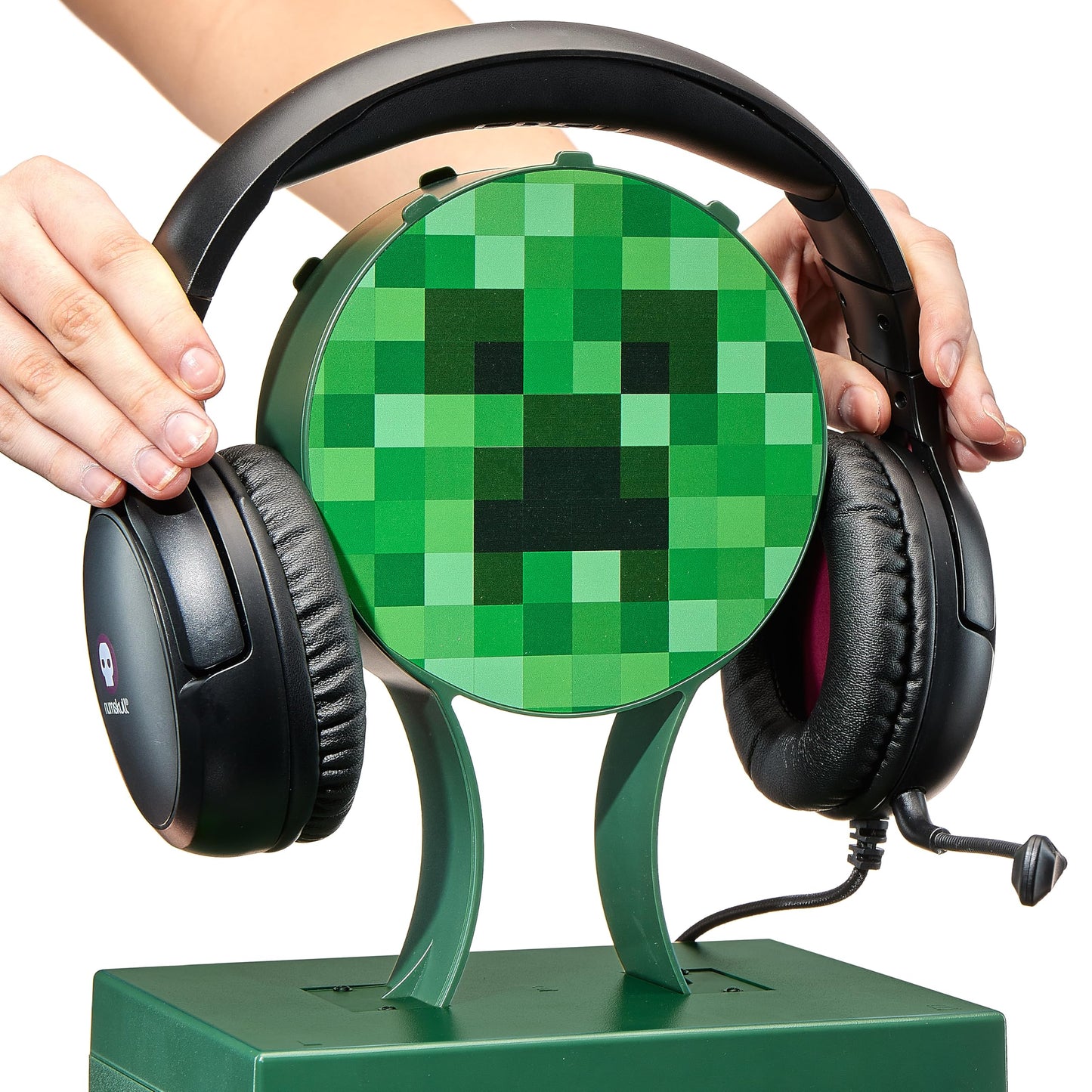 Numskull Official Minecraft Gaming Accessory Locker & Storage Stand – Holds 10 Games/DVDs, 4 Controllers, Headset, and Accessories – Durable & Compact Organizer – Official Minecraft Merchandise