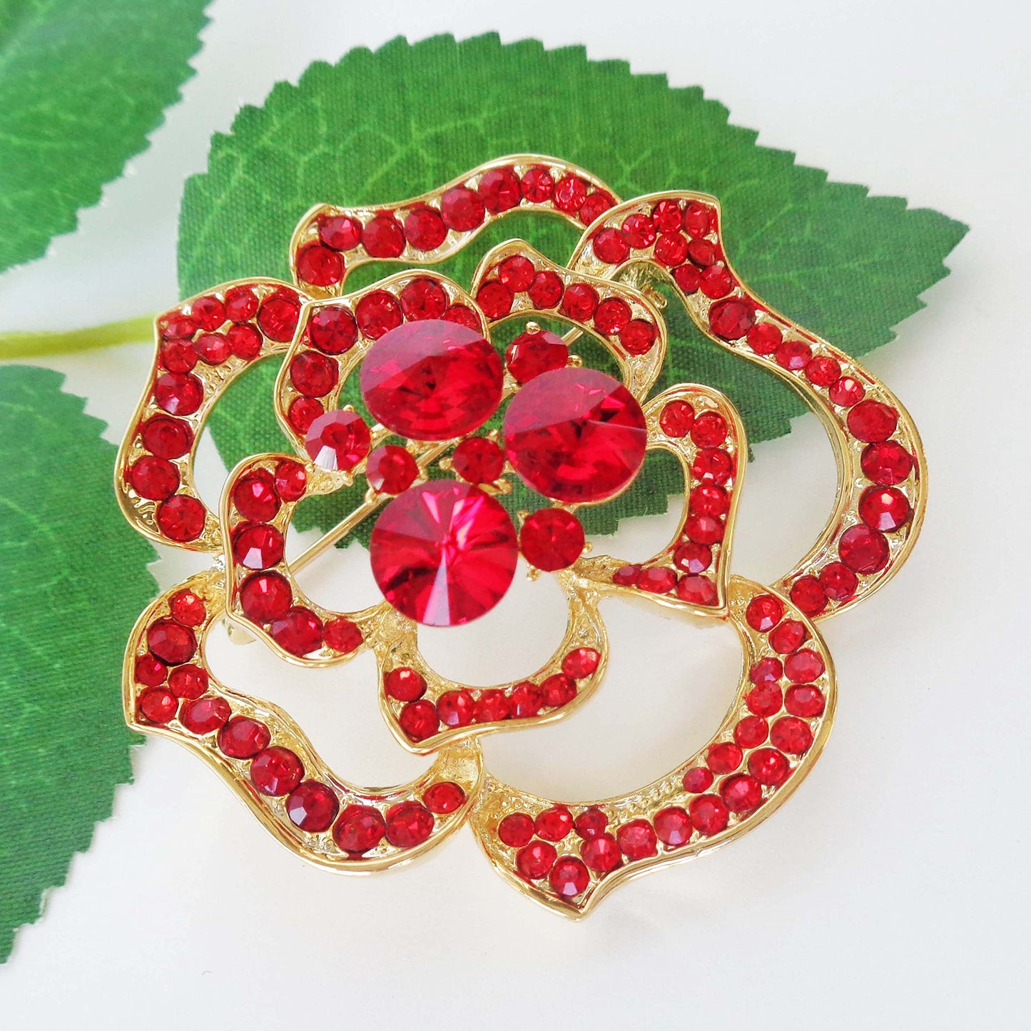 Navachi 18k Gold Plated Red Crystal Blooming Rose Flower Az7436b Brooch pins