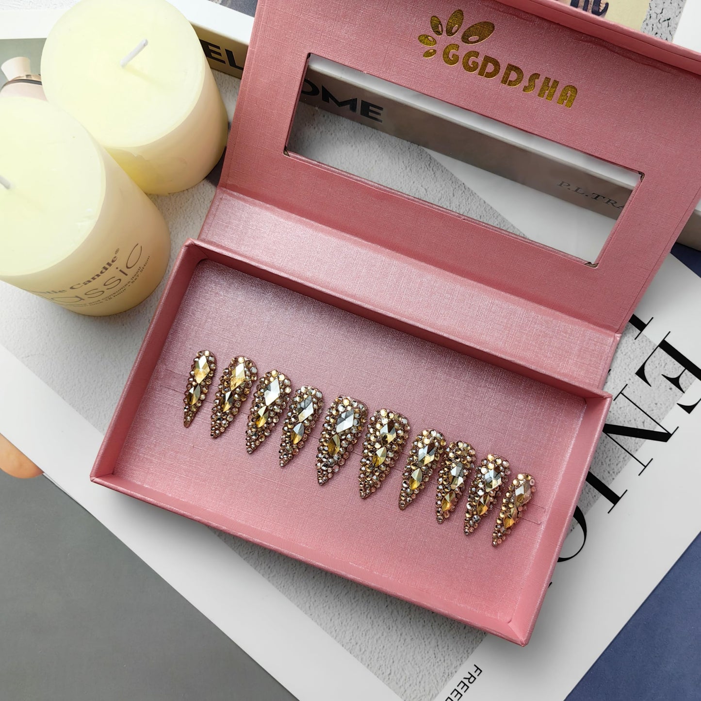 GGddsha 2025 New Full Diamond Medium Almond Press on Nails Reusable PMMA Acrylic Handmade Nails Full Deluxe 3D Crystal Fake Nails w/Box Gift for Women (Gold, Medium)