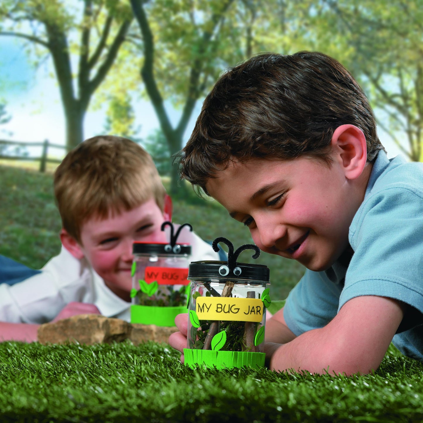 Fun Express Plastic Bug Jar Craft Kit - Makes 12 Lightning Bug & Firefly Jars for Kids | VBS Vacation Bible School Supplies & Spring Activities | Educational Nature Exploration & Backyard Fun