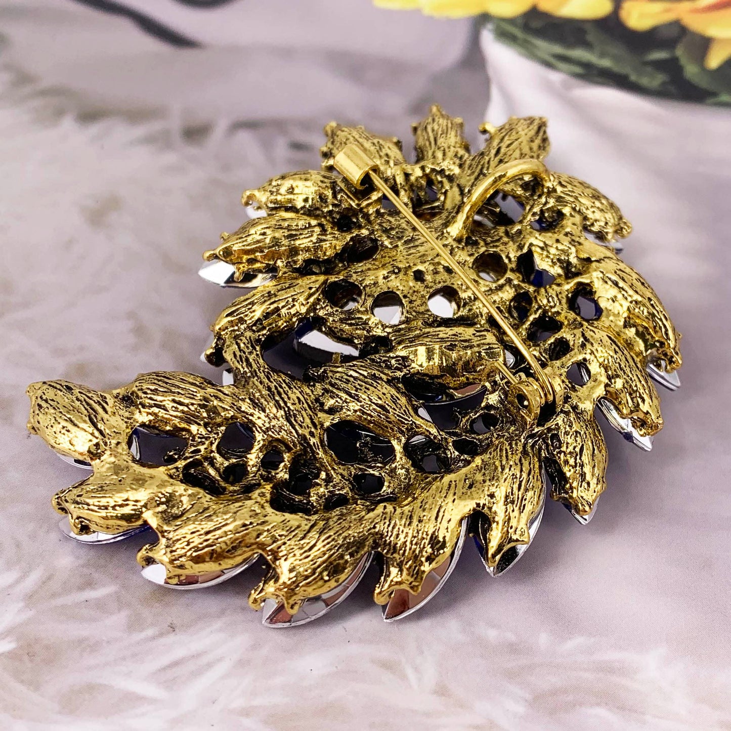 SELOVO Marquise Shape Rhinestone Red Leaf Costume Brooch Pin Jewelry Antiqued Gold Tone (Blue)