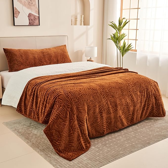 SOCHOW Super Soft Flannel Fleece Fall Throw Blanket, Lightweight Cozy Warm Leaves Textured Plush Blanket for Bed Couch Sofa, 50 x 60 Inches, Caramel