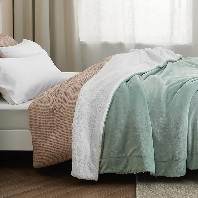 Bedsure Sherpa Fleece Throw Blanket for Couch - Thick and Warm, Soft Fuzzy Plush Throw Blanket for Winter, Sage Green, 50x60 Inches
