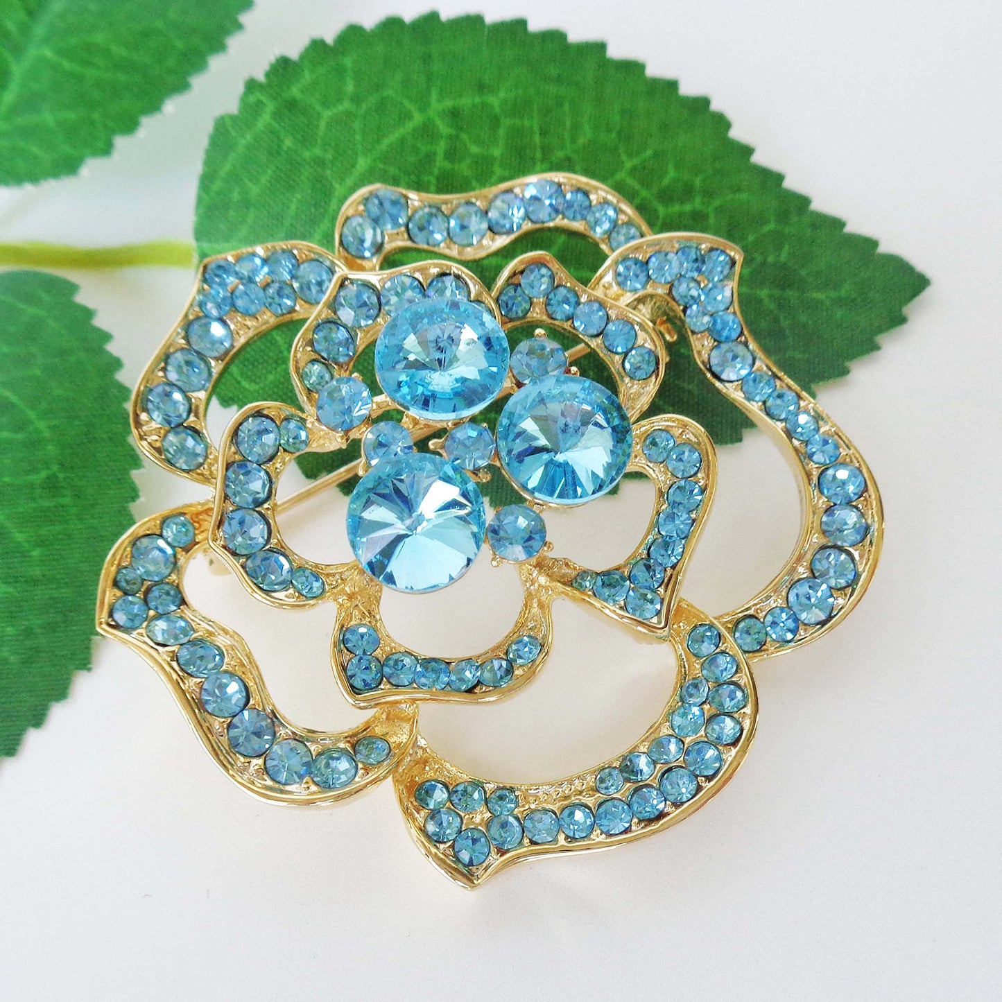 Navachi 18k Gold Plated Blue Crystal Blooming Rose Flower Az7438b Brooch pins