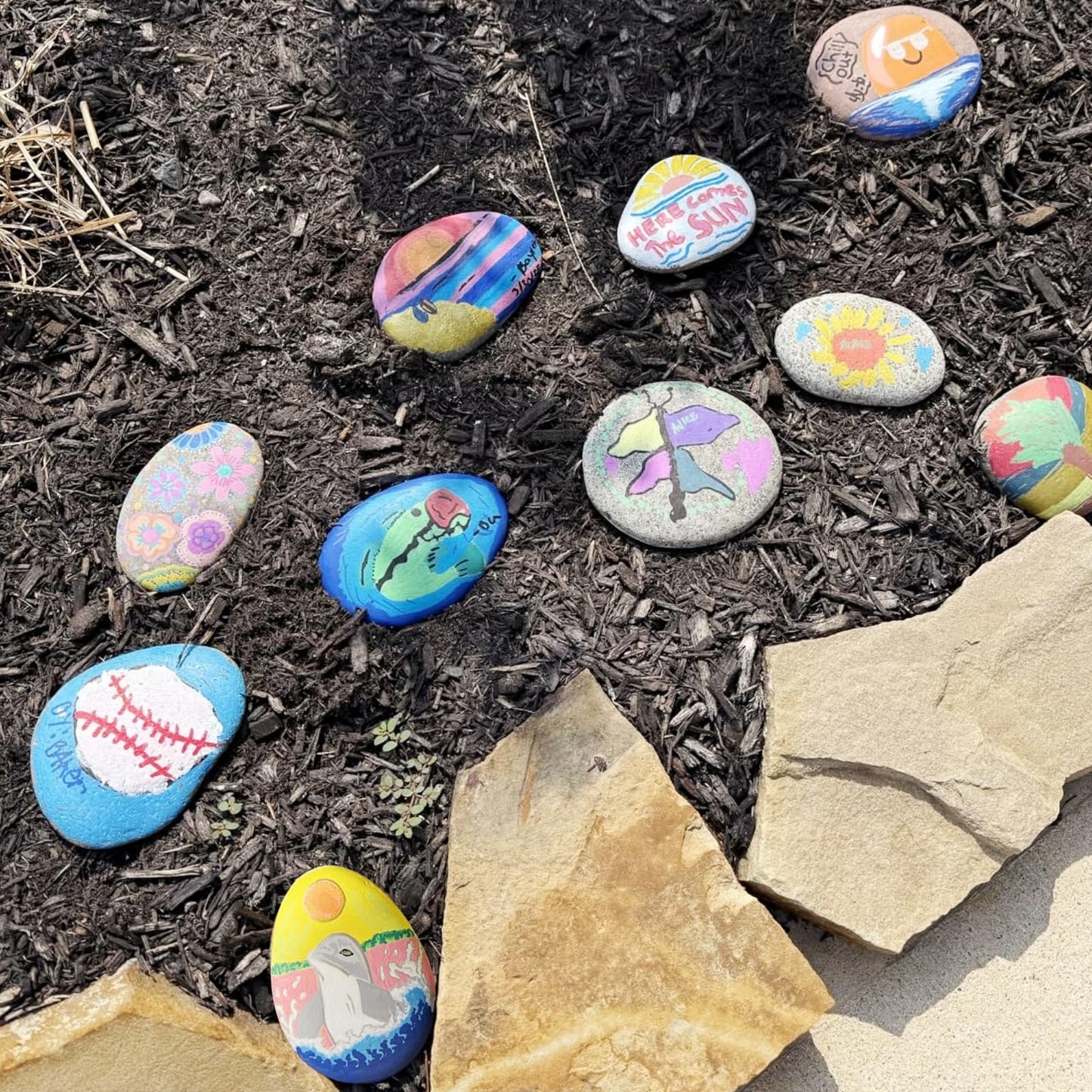 MSACC 26PCS Rocks for Painting, 2-3 Inch Medium River Rocks to Paint, Flat Painting Rocks,Smooth Kindness Rocks for Crafts, DIY,Garden Decoration