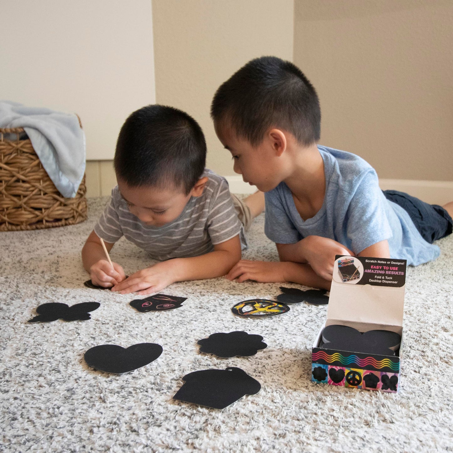 Melissa & Doug Scratch Art® Box of 125 Friendship-Themed Shaped Notes in Desktop Dispenser (Approx. 3.5” x 3.5” Each Note)