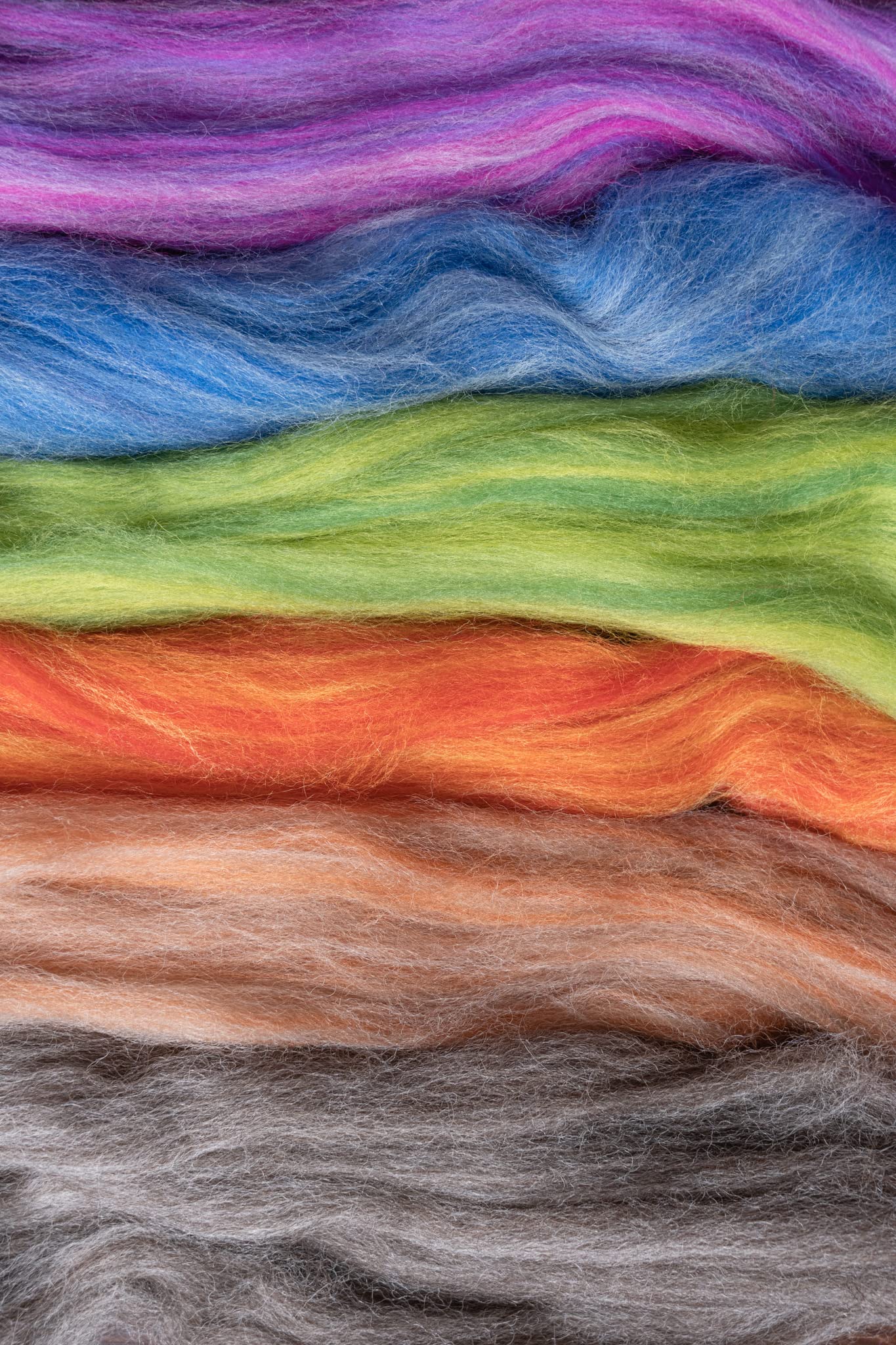 Kondoos Multi Colored Natural Wool roving, 1 lb. Best Wool for Needle Felting, Wet Felting, handcrafts and Spinning. (Ocean Blue, 1lb)