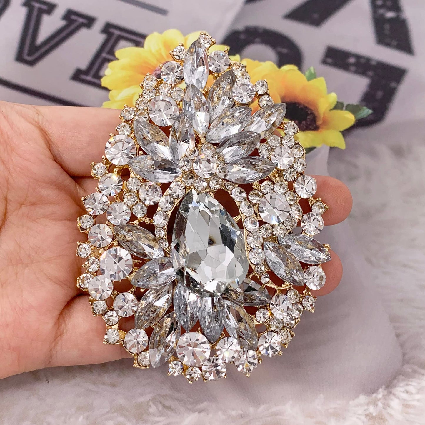 SELOVO Huge Big Large Flower Statement Brooches and Pins Scarf Decoration Gold Tone (Gold)