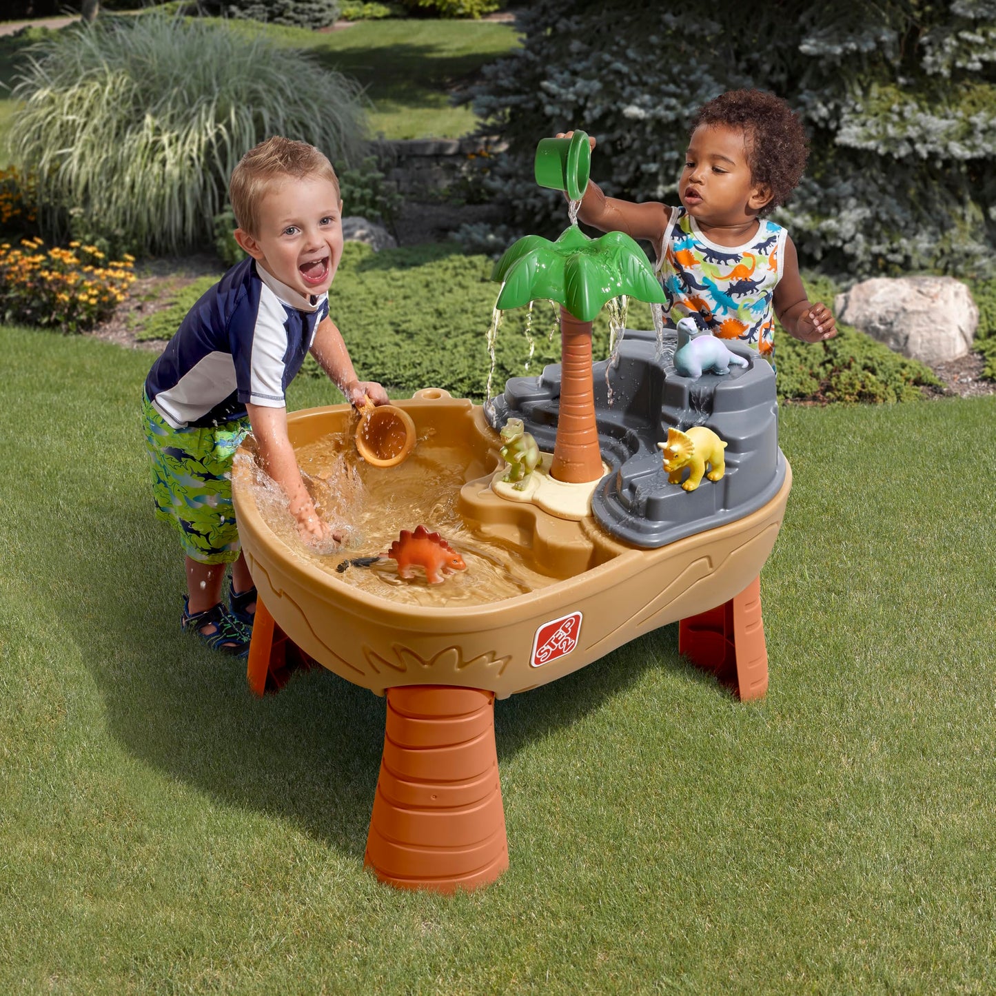 Step2 Dino Dig Sand and WaterTable, Kids Activity Sensory Playset, Summer Outdoor Toys, 7 Piece Water Toy Accessories, For Toddlers 2-5 Years Old