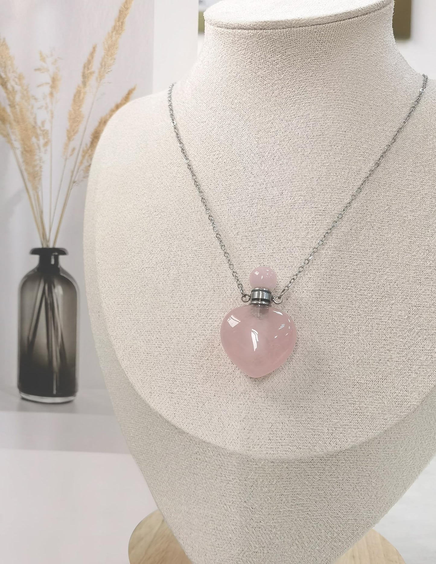 Ladywowu Rose Quartz Necklace, Heart Shape Perfume Bottle Necklace for essential oil, Silver Tone Vial Necklace for Aromatherapy Liquid