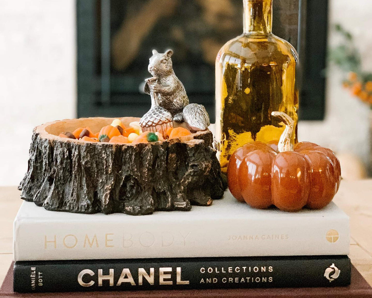 Arthur Court Designs Aluminum Standing Squirrel on Log Nut/Candy/Snack Bowl Dish 7 inch Diameter