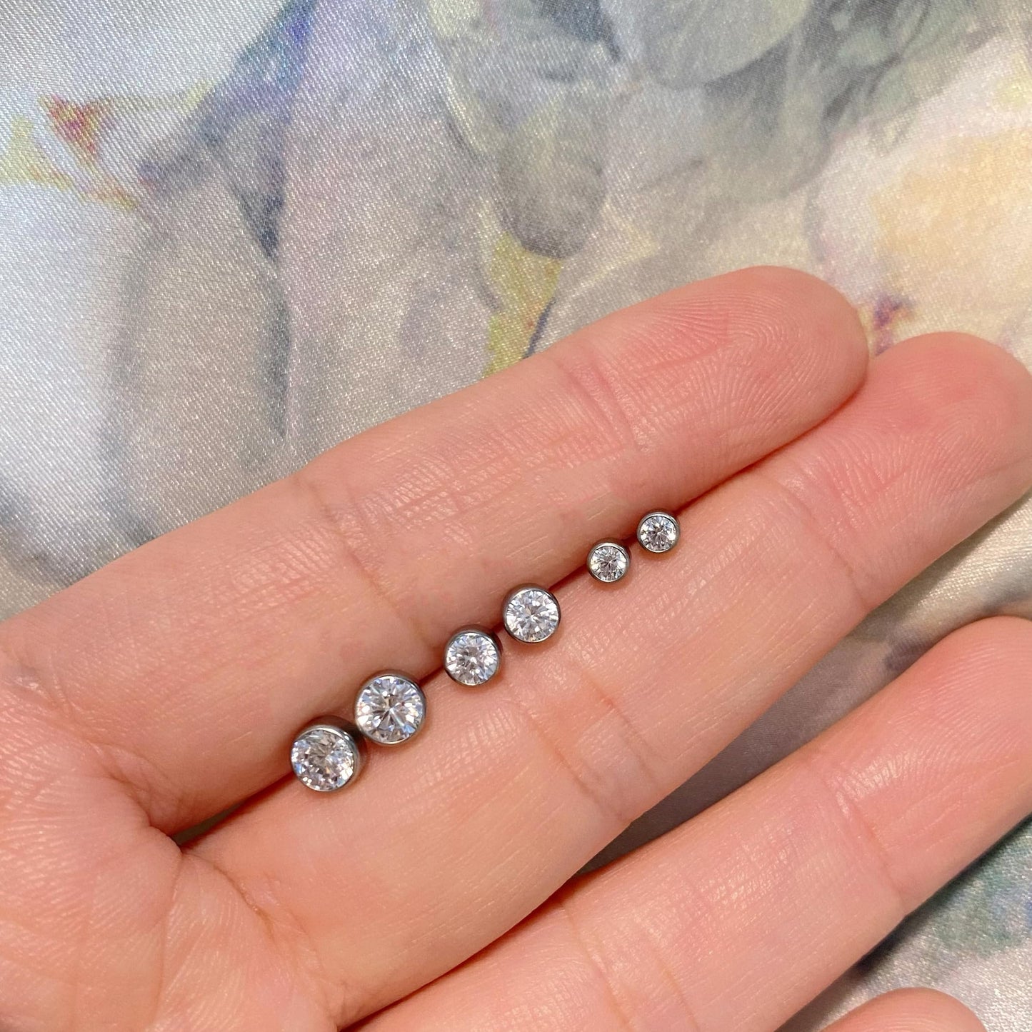 Limerencia G23 Pure Titanium Earrings F136 Implant Grade Titanium Studs 20G Hypoallergenic Round Cubic Zirconia/Princess-Cut/Square/Ball Earrings for Women Men Sensitive Ears(3mm Round CZ)
