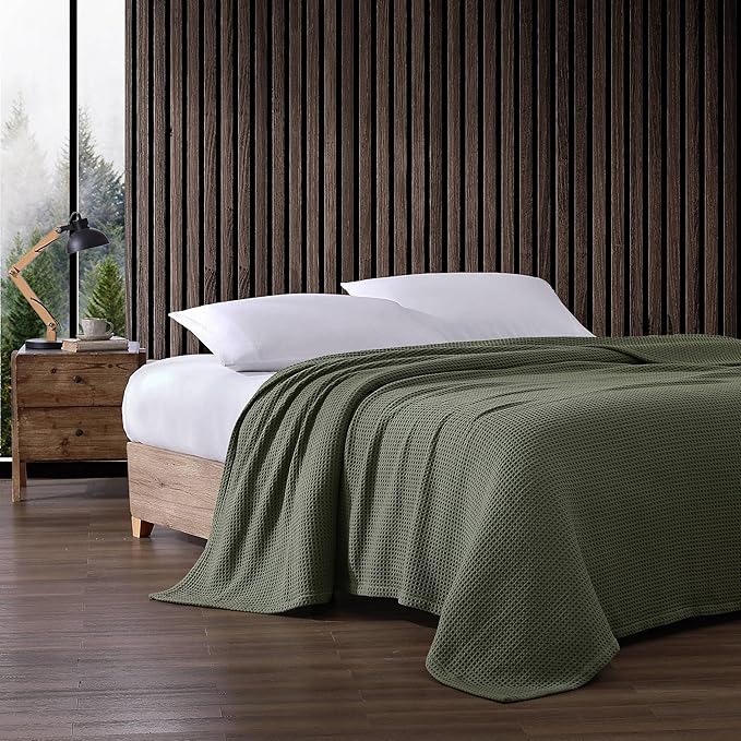 Eddie Bauer Blanket Soft Waffle Weave Bedding, Medium Weight Bedroom Decor, Softens Every Wash, Twin, Green