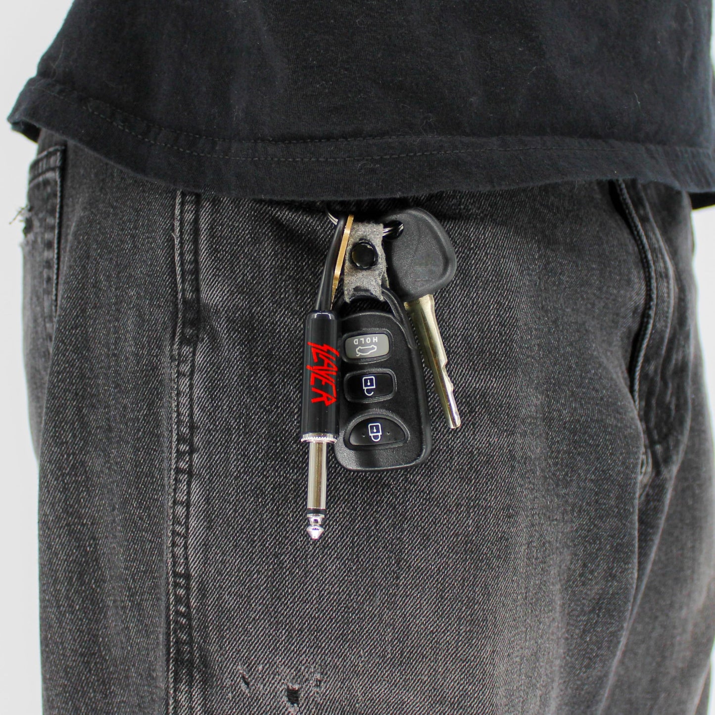 P Pluginz Jack Rack Wall mounting Key Hanger. Includes 4 Guitar Plug Keychains and Wall mounting Hardware. (Slayer)