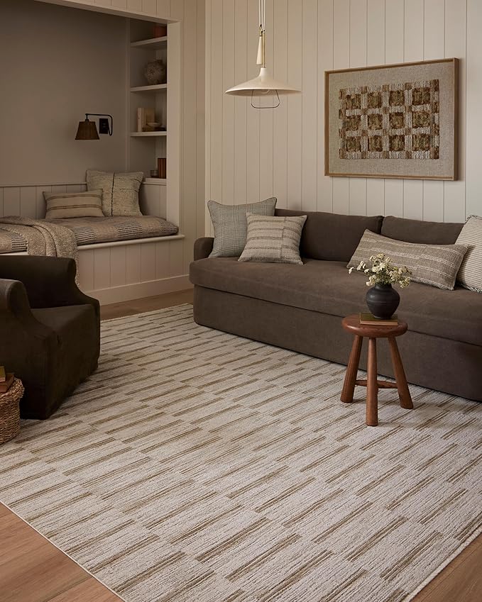 Loloi Amber Lewis Cali Collection CIL-04 Ivory/Tobacco 5'-3" x 7'-6", .25" Pile Height, Accent Rug