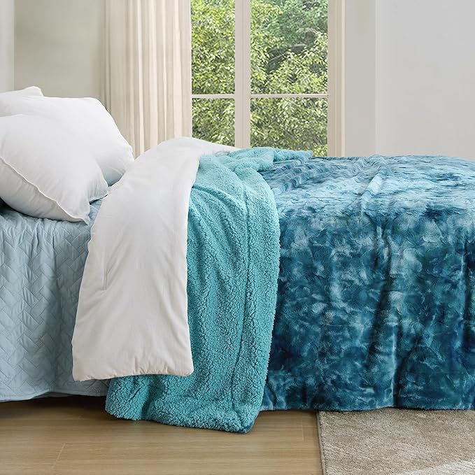 Bedsure Sherpa Blanket King Size - Soft, Fuzzy & Fluffy Faux Fur - Warm, Cozy Blanket for Couch, Sofa and Bed, Tie Dye Design, Teal,108x90 Inches