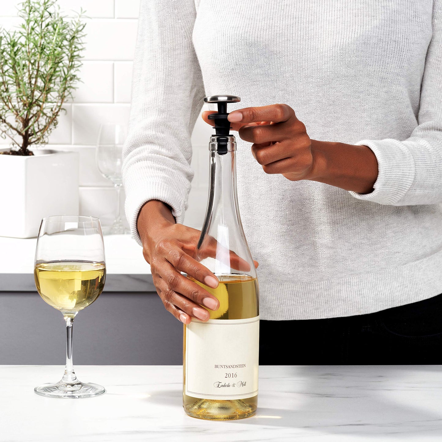 OXO SteeL Leakproof Expanding Wine Stopper (2 Pack)