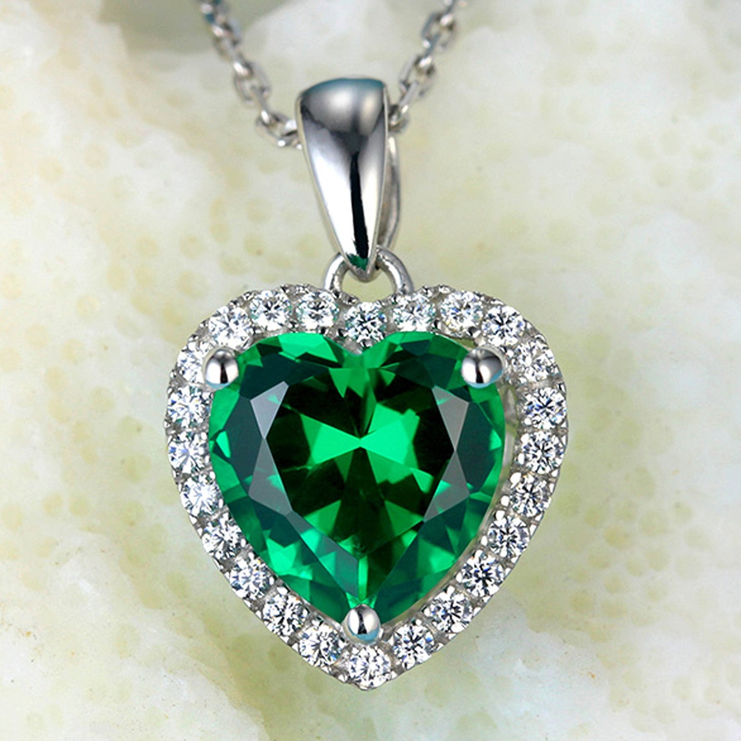 Navachi 925 Sterling Silver 18k White Gold Plated 3.7ct Heart Emerald Az9632p Necklace Pendant 18"