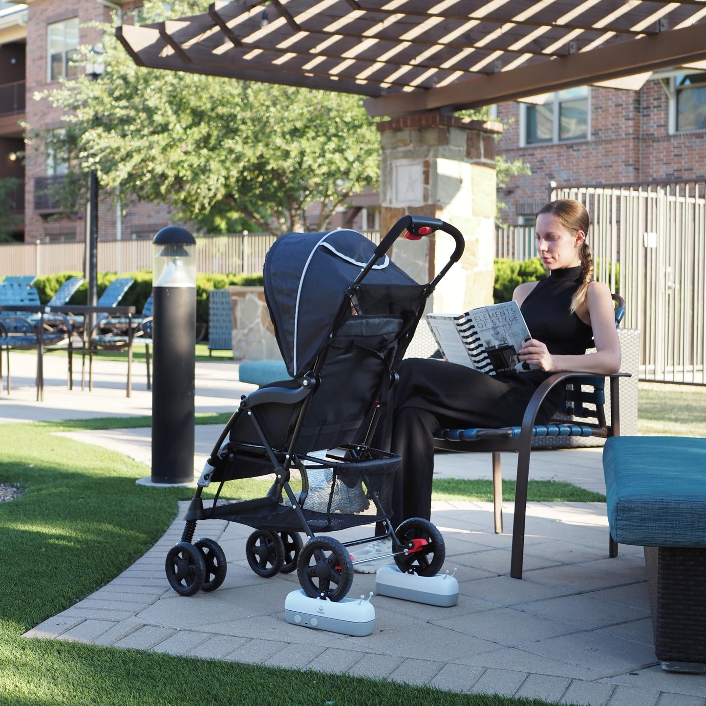 Automatic Stroller Rocker Attachment – Smart Infant Soother for Peaceful Sleep – Rechargeable, Remote Control, Two Soothing Modes – Single-Wheel Lightweight Strollers Only- SwaySo
