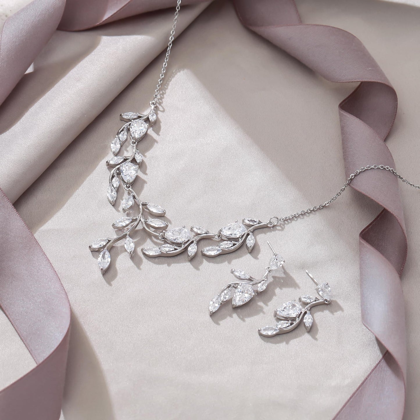 EVER FAITH Wedding Jewelry for Bride Bridesmaid, Sparkly Cubic Zirconia White Silver-Plated-Brass Pear Shaped Birthstone Leaf Bridal Choker Necklace Earrings Set for Prom