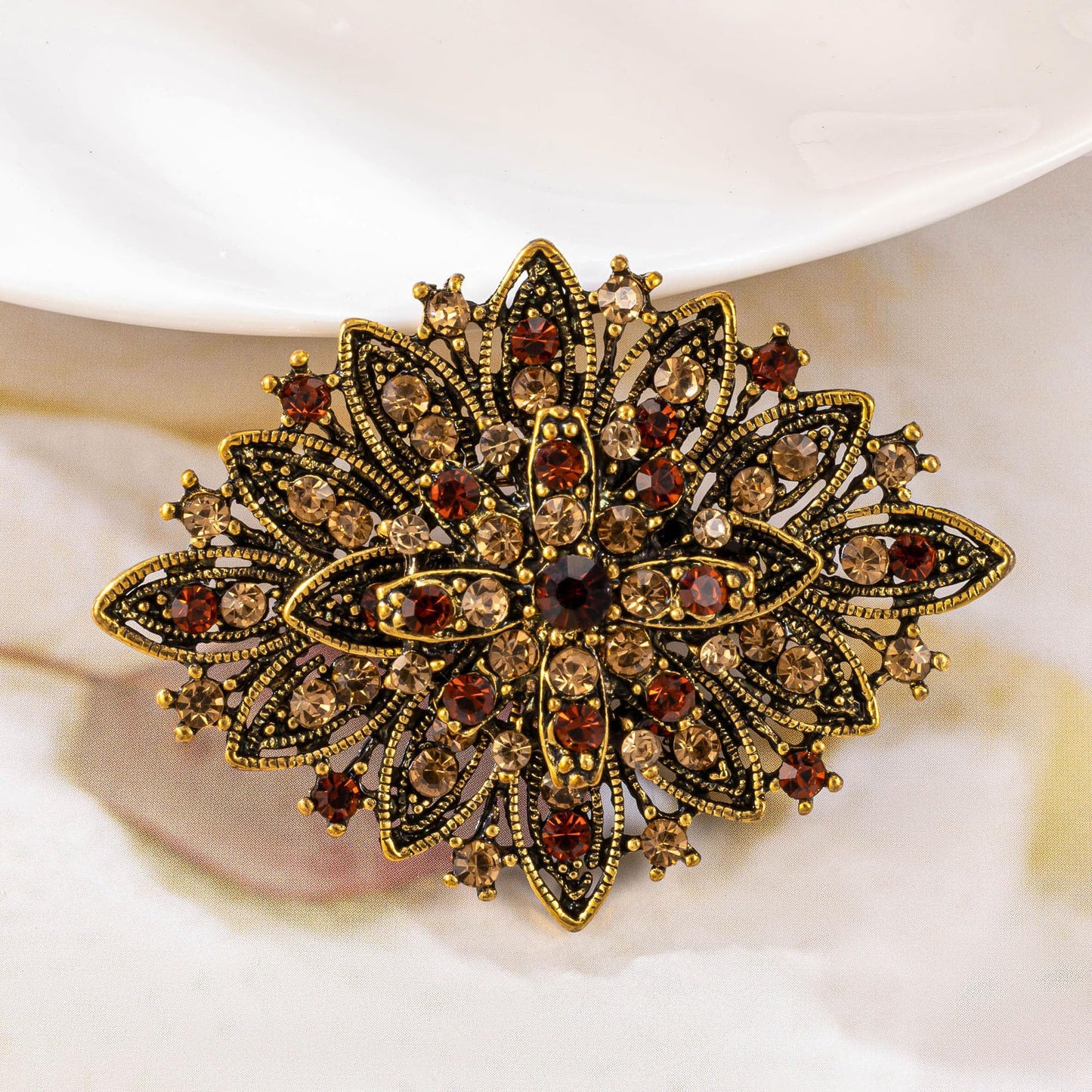HAISWET Vintage Art Deco Crystal Rhinestone Brooch Pin for Women Brown