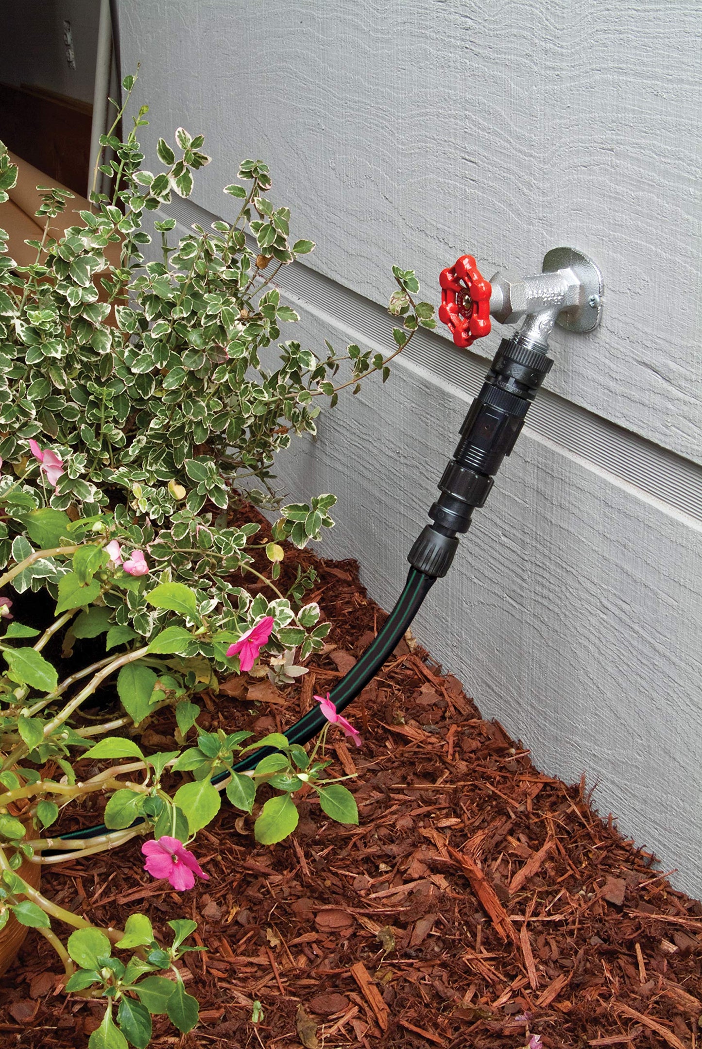 Rain Bird LNDDRIPKIT Drip Irrigation Landscape/Garden Watering Kit with Drippers, Micro-Bubblers, Micro-Sprays