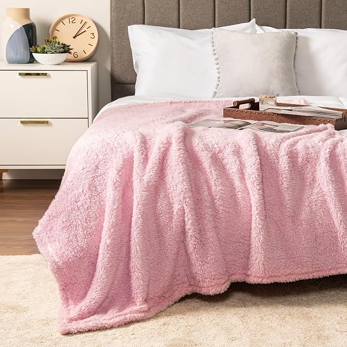 PAVILIA Sherpa Throw Blanket for Couch Sofa, Light Pink Fluffy Warm Plush Blanket for Bed, Cozy Super Soft Lightweight Throw, Fuzzy Decorative Blanket, All Season Home, 50x60