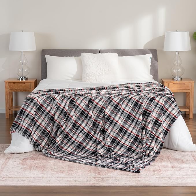 Berkshire Blanket-Classic Heavyweight Soft Printed VelvetLoft® Plush Blanket, Full/Queen Size Soft Fuzzy Warm Blanket for Couch Sofa Bed, Mushroom Cutie Charcoal, 90in x 90in