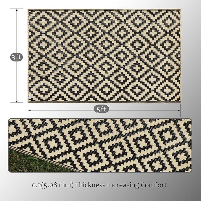SAND MINE Reversible Mats, Plastic Straw Rug, Modern Area Rug, Large Floor Mat and Rug for Outdoors, RV, Patio, Backyard, Deck, Picnic, Beach, Trailer, Camping (3' x 5', Black & Beige Lattice)