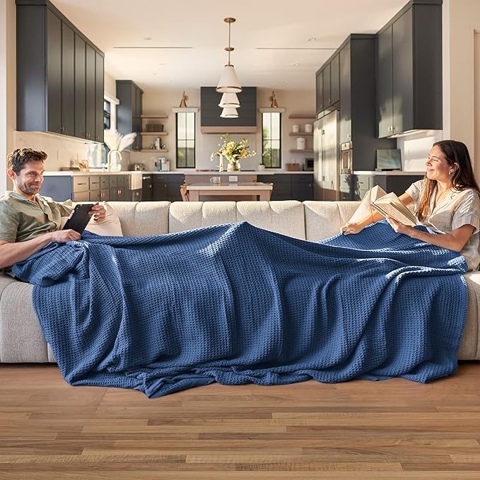 Bedsure 100% Cotton Blanket King Size for Bed - Breathable and Soft, Waffle Weave Blanket for Summer Spring, Navy, 104x90 inches
