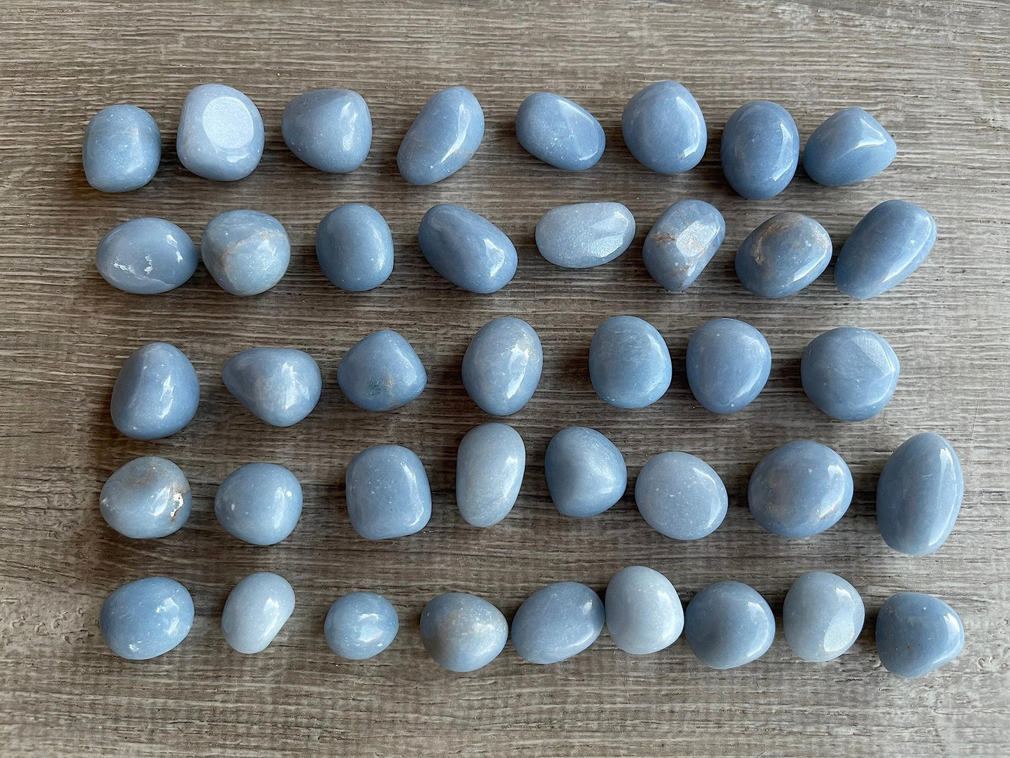 GAF TREASURES 5 Pcs Angelite Tumbled Stones, Polished Angelite Gemstone, Angelite Healing Crystals (Angelite)