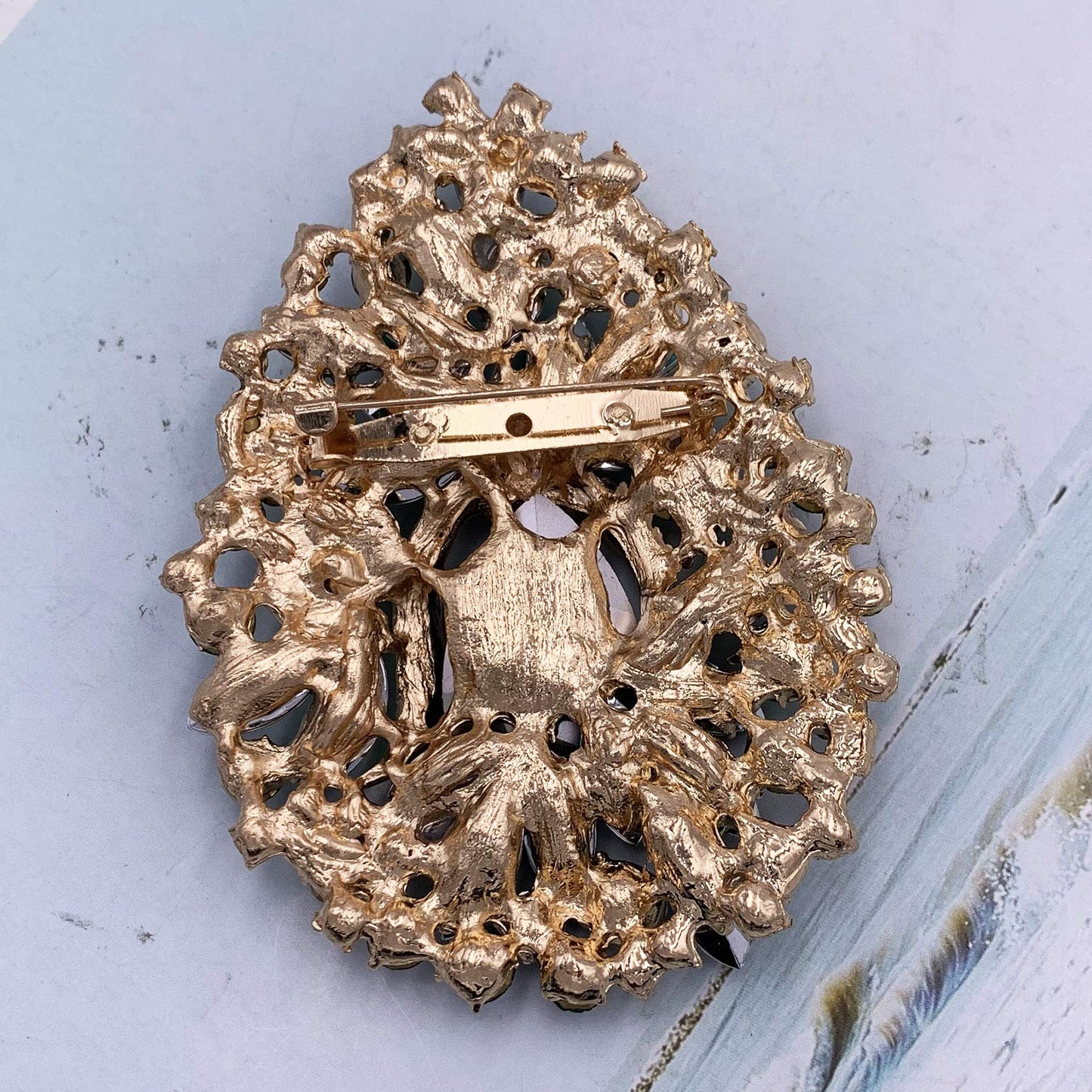 SELOVO Huge Big Large Royal Blue Flower Statement Brooches and Pins Scarf Decoration Gold Tone
