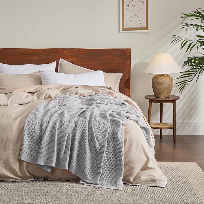Bedsure 100% Cotton Blanket Queen Size for Bed - Breathable and Soft, Waffle Weave Blanket for Summer Spring, Grey, 90x90 Inches